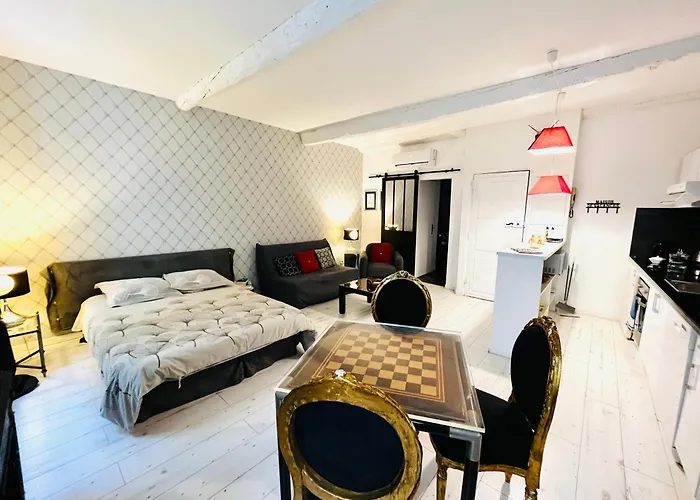 Les Remparts Location Appartement *