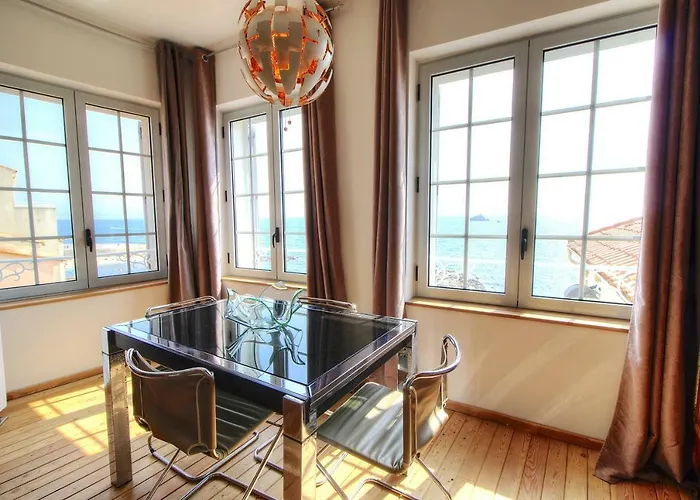 Les Remparts Location * Antibes