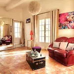 Les Remparts Location 4* Antibes