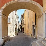 Les Remparts Location 4* Antibes