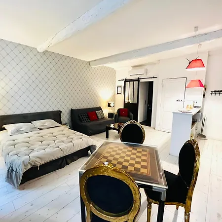 Les Remparts Location Apartment *