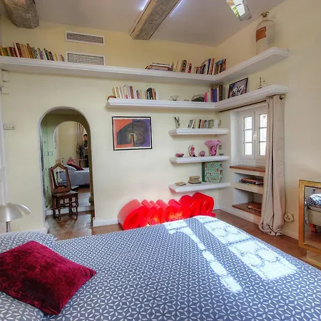 Les Remparts Location Appartement Antibes