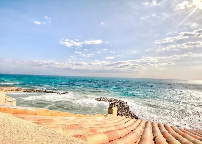 Апартаменты Les Remparts Location Антиб