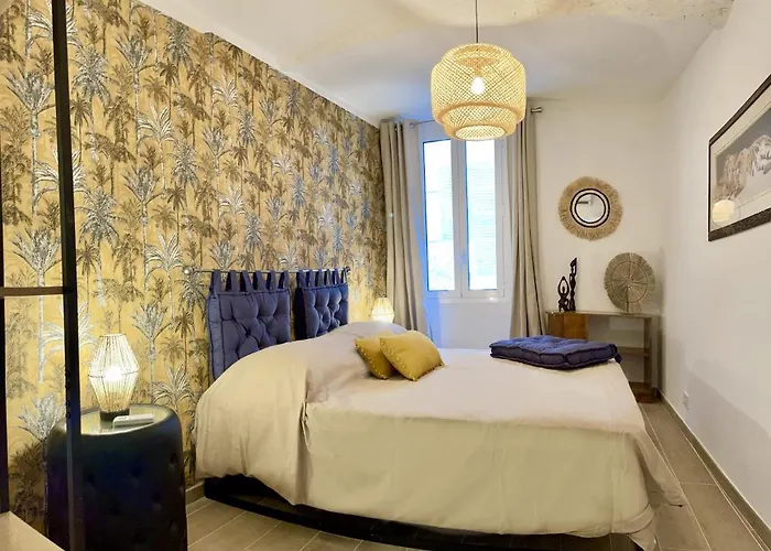 Les Remparts Location Apartment *