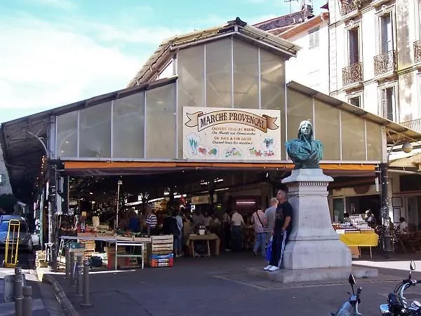 Apartment Les Remparts Location Antibes